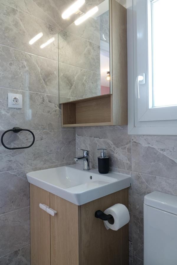 Cozy Studio In Koukaki Athens By Zain Екстер'єр фото